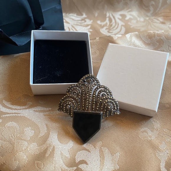 VTG Silver and onyx pin. - Picture 4 of 4